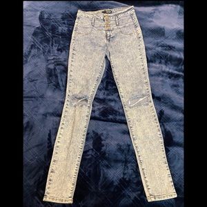 Acid Wash, High-Rise Jeans